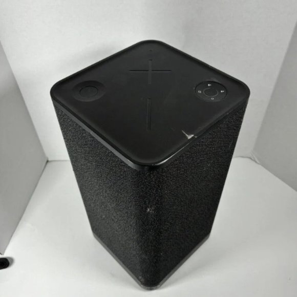 Ultimate Ears - HYPERBOOM Portable Bluetooth Speaker - Black - AS IS - READ